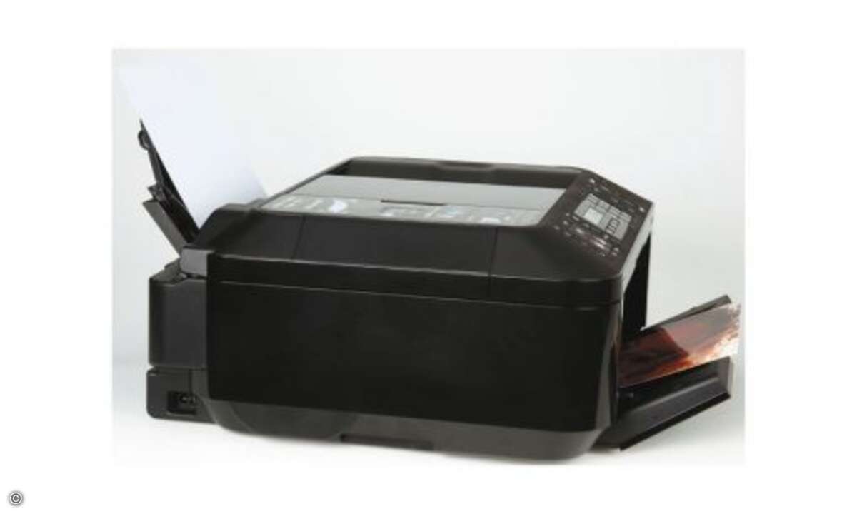Canon Pixma MX410
Stellfläche, zirka (TxB): 56x46cm
Papierzufuhr: hinten
Automatischer Duplexdruck: –
Kosten SW/Foto: 8,8/47 Cent
© PC Magazin