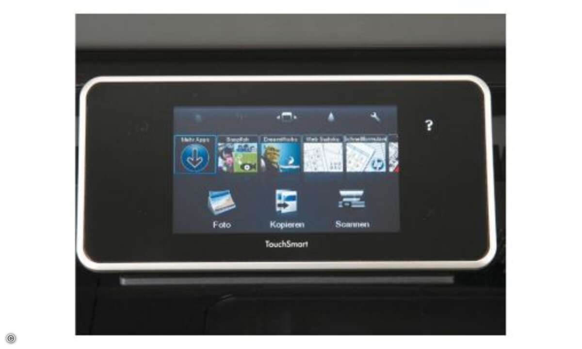 HP Photosmart Premium C310a
HP Photosmart: Der C310a beeindruckt mit einem schwenkbaren Touch-Display, auf dem nicht nur die wichtigen Menü-Icons Platz finden, sondern auch die e-Apps.
© PC Magazin