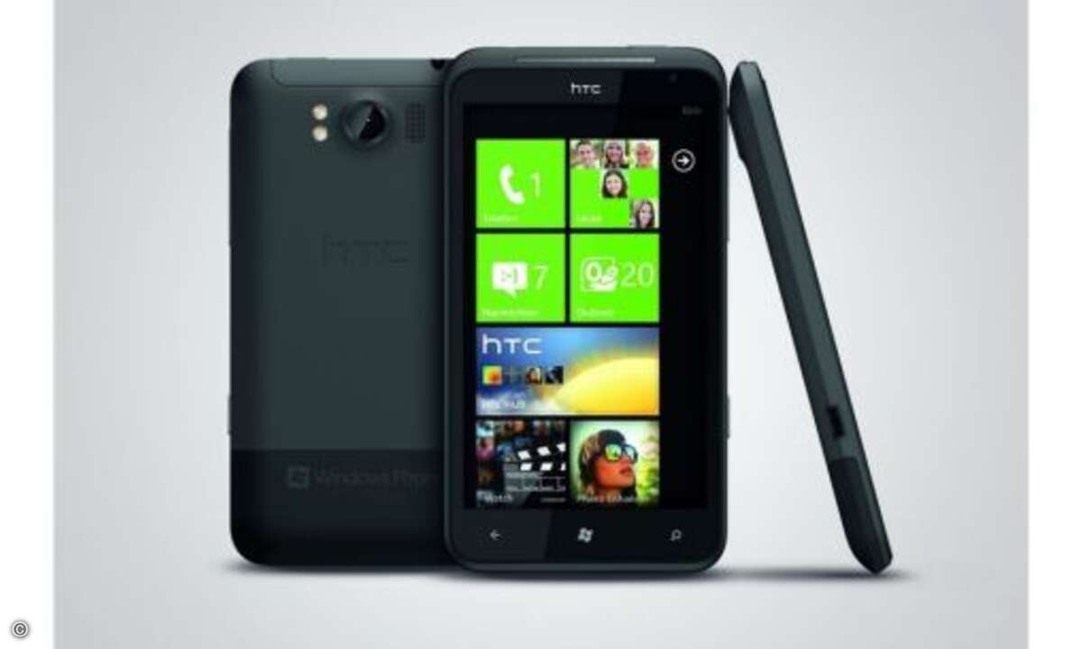 HTC Titan
Auch beim Prozessor setzt HTC auf bewährte Technik und baut eine Einzelkern-CPU ein, während die Konkurrenz fast nur noch Doppelkerner für ihre Topmodelle verwendet. Die takten aber nicht so hoch wie das Titan: 1,5 Gigahertz - in der Sma