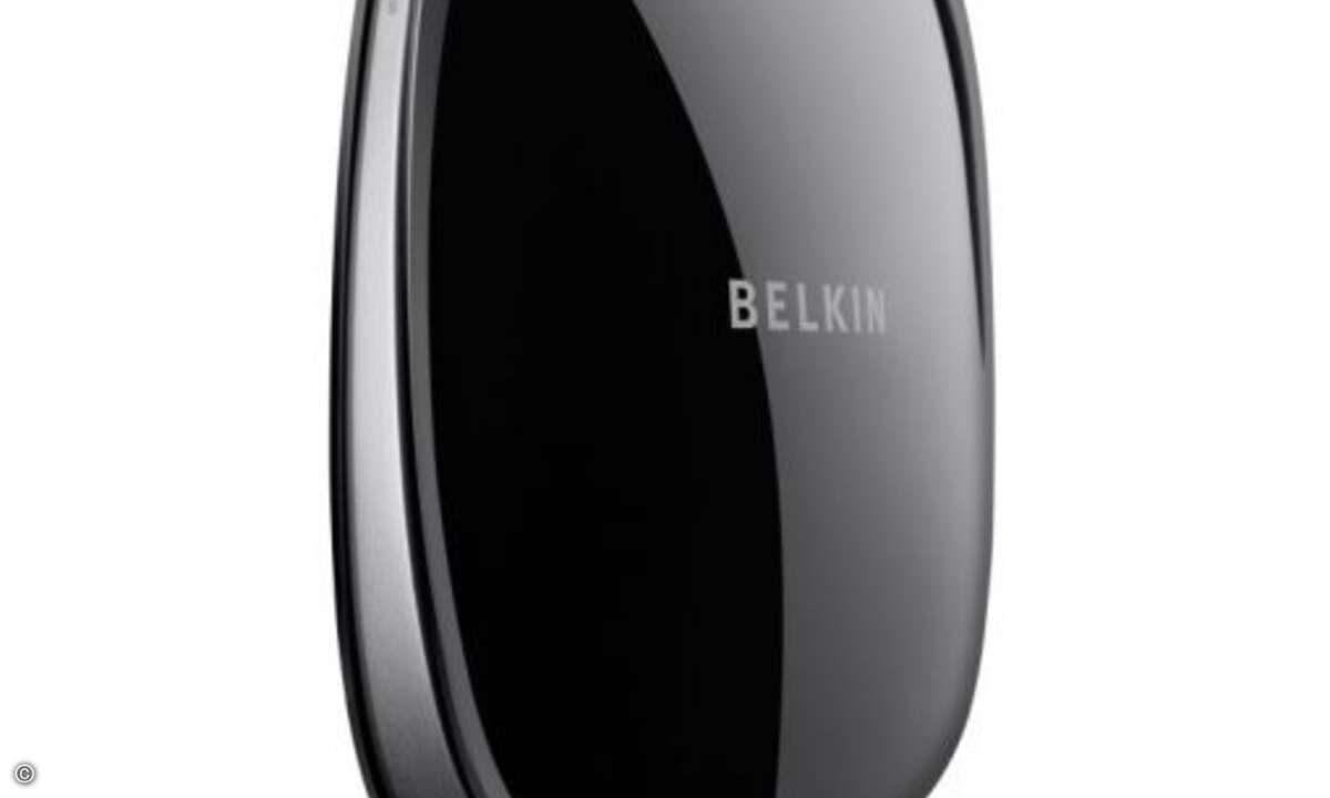 Der »PLAY N750 DB« Wireless N+ Router bietet WLAN-Geschwindigkeiten von bis zu 300MBit/s (2.4 Ghz) und 450MBit/s (5 Ghz) sowie vier Gigabit-Ports für schnellstmögliche Netzwerkverbindungen und Datentransfer. Der Hersteller empfiehlt einen Verkaufspre