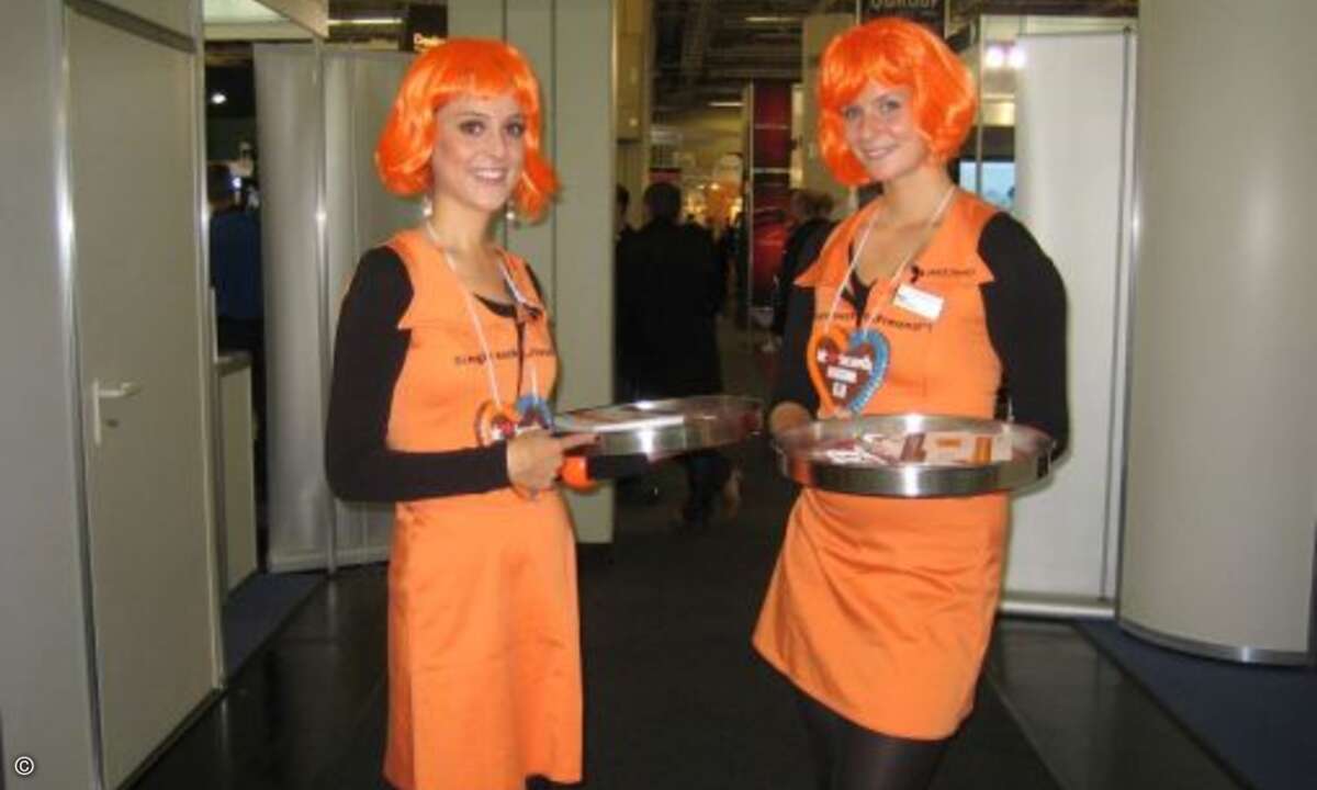 Die Astaro-Girls sind ganz offiziell auf der Suche nach einem Freund