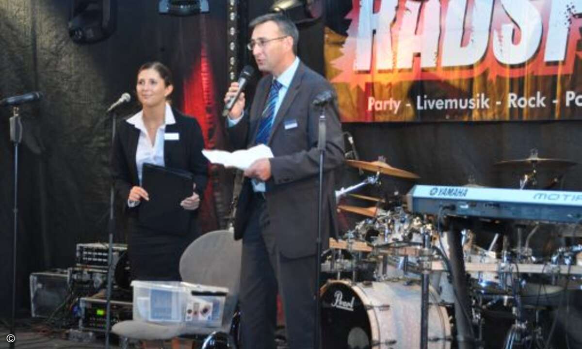 Systeam-Geschäftsführer Volker Mitlacher begrüßte die Gäste auch auf der Abendveranstaltung