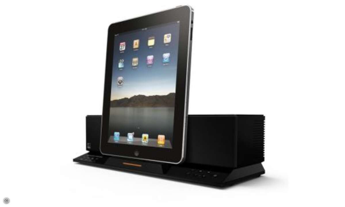 Soundfreq SFQ-2 Sound Step
Die Auflagefläche für das iPad ist groß genug und somit Schäden am Anschlussfeld beinahe ausgeschlossen.
© Archiv