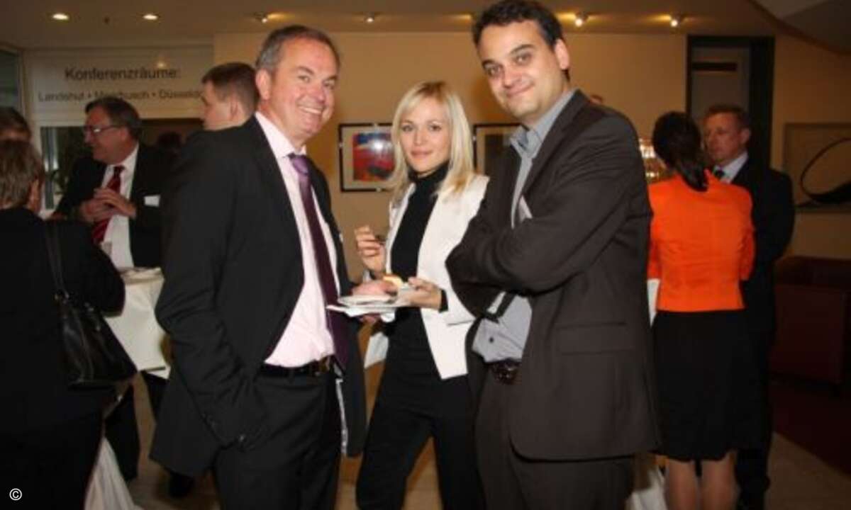 Claus Goworr (CGC Consulting), Christina Bathmann (guenstiger.de) und Markus Reuter (CRN)