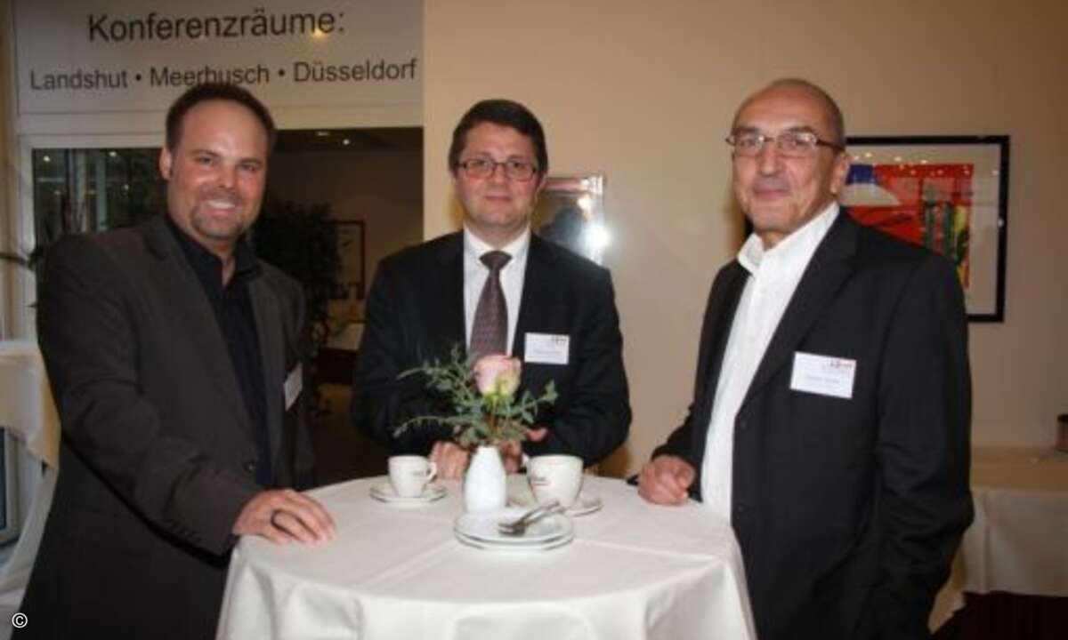 Thomas Buhmann (buhmann marketing), George Linardatos (Transcend) und Roland Lommer (Eaton)