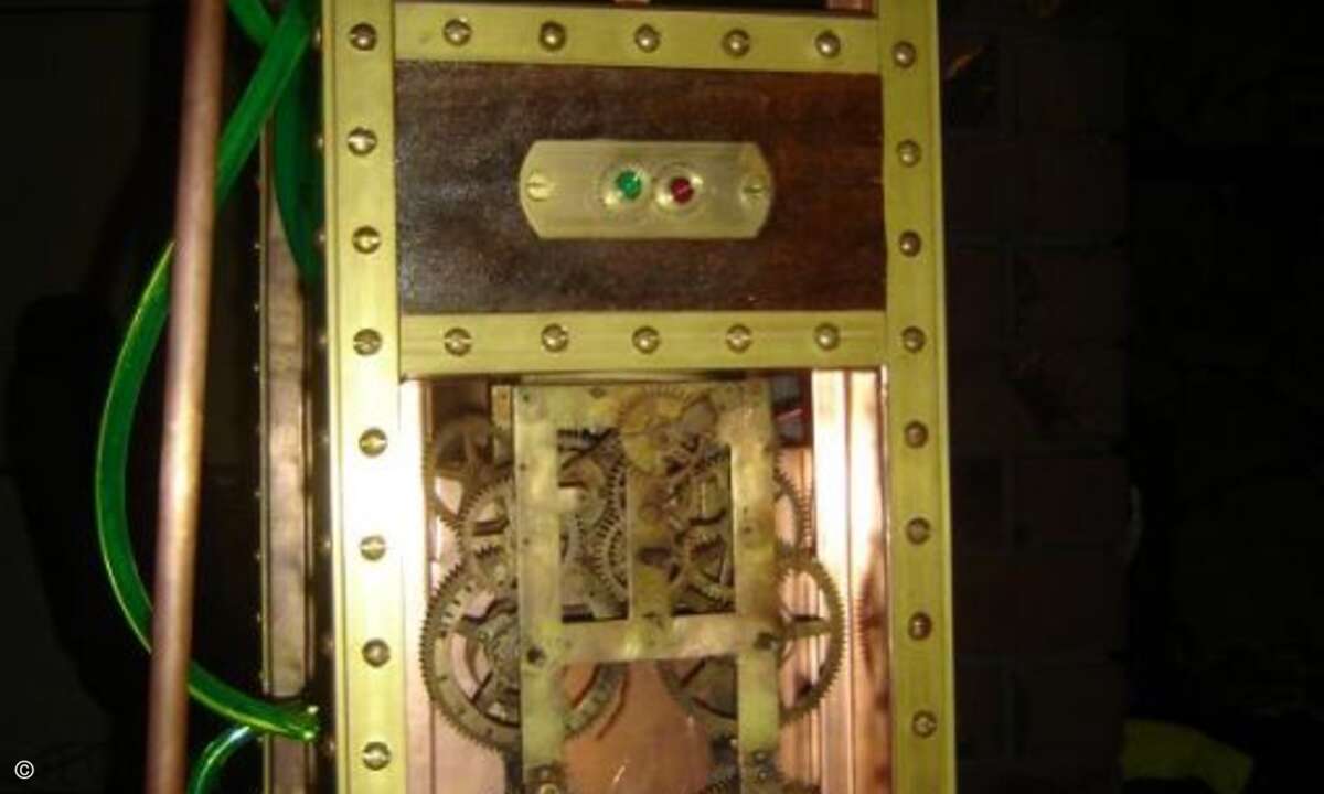 Was ein echter Steam Punk ist, der hat auch einen vollmechanischen Quadcore-Rechner...
