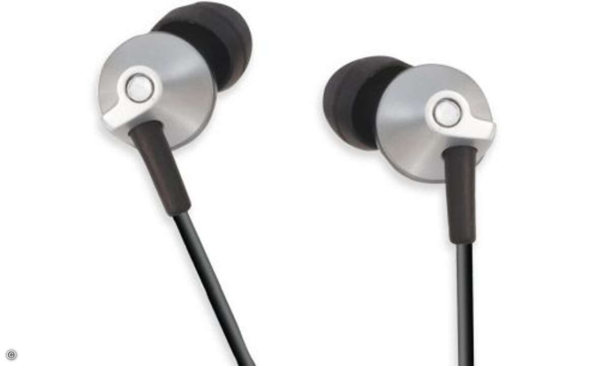 Panasonic RP HJE 290 - 25 Euro
Wie bereits der RP HJE 350 (Test 9/09) ist auch der komfortable RP HJE 290 kein Auflösungs-Wunder. Im Bass neigte er zum Überzeichnen. Im Vergleich zu seinem Bruder malte er zwar mit angenehmeren Farben, dadurch verl