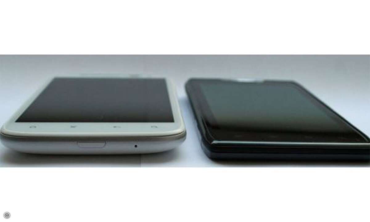 Design und Verarbeitung
Im Gegensatz zum Sensation ist das Motorola-Handy mit nur 7,1 Millimeter aber extrem flach – schließlich muss der Name
