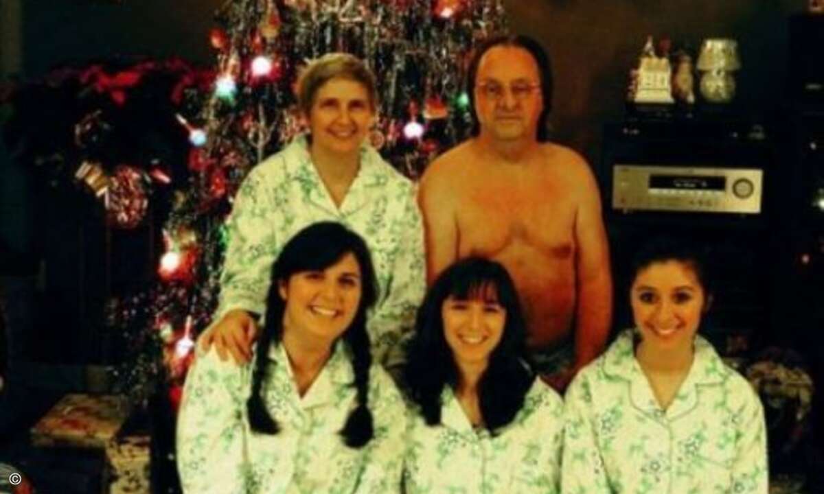 Manche Familien nutzen Weihnachten hauptsächlich zum Ausschlafen, wie diese Aufnahme beweist. (Quelle: www.topito.com)