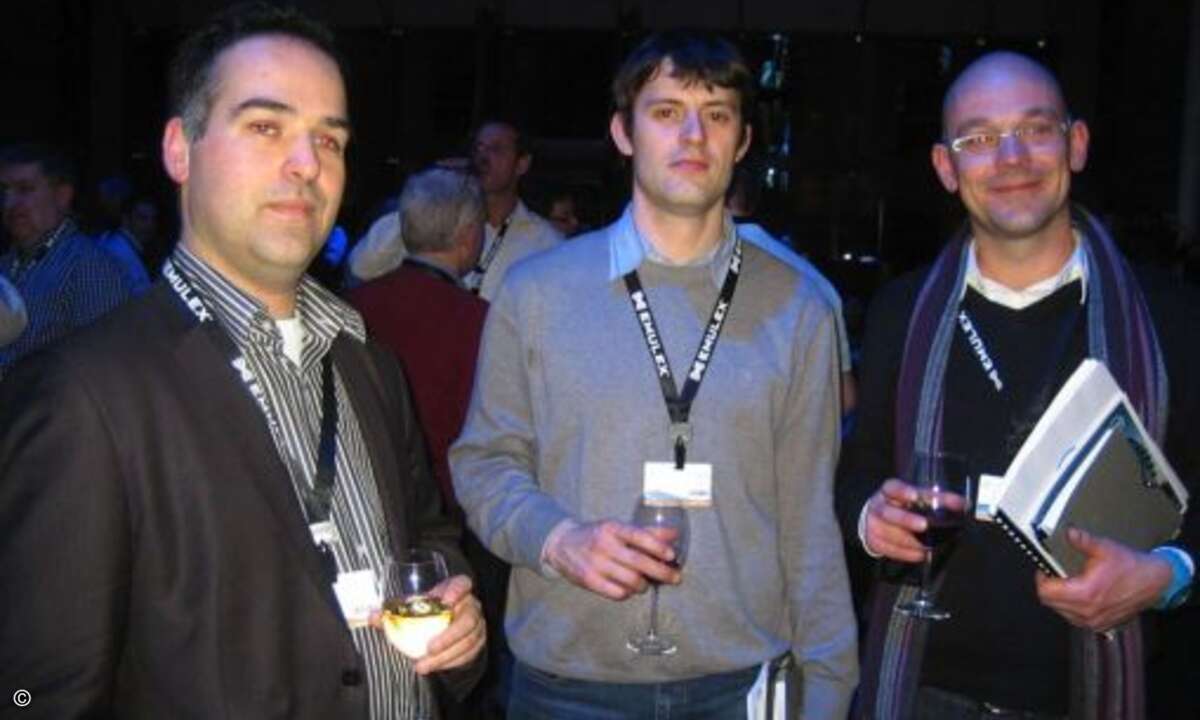 Marino Simons (Prodata Systems), Bert Verhaeghe und Dimitri Lefevre (beide e-Bo Enterprises)