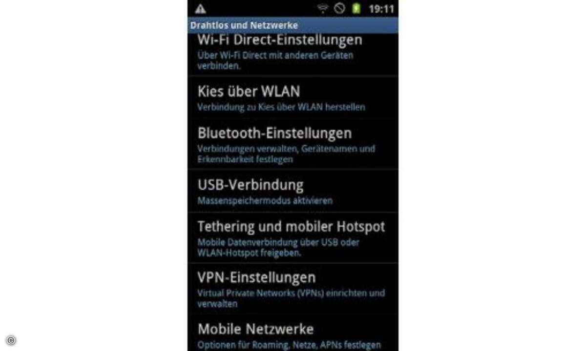 Samsung Galaxy S2 LTE An der Datenleine: Mit der Tethering-Funktion kann das Galaxy S2 LTE seine Highspeed-Verbindung auch Notebooks, Tablets und Co zur Verfügung stellen – solange das im Tarif enthaltene Datenvolumen mitspielt. © connect