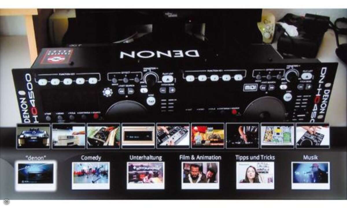 Die Player von Denon, Pioneer und Yamaha zeigen YouTube in der sogenannten Leanback-Version. Die Videos laufen im Fullscreen-Format, Videolisten und Suchergebnisse werden per Knopfdruck unten eingeblendet. © Josef Bleier, Stefan Rudnick
