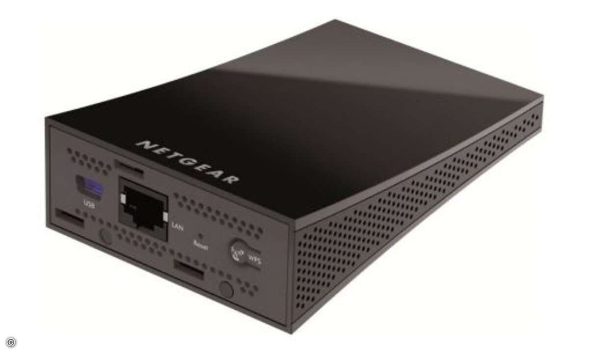 Netgear WNCE3001 Der kleine High-Speed-WLAN-Adapter bringt Fernsehern, Playern & Co. WLAN bei: Ethernet-Kabel und USB (für die Stromzufuhr) anschließen, per Druck auf die Push‘n‘Connect-Taste mit dem WLANRouter verbinden – schon hat der TV seinen We