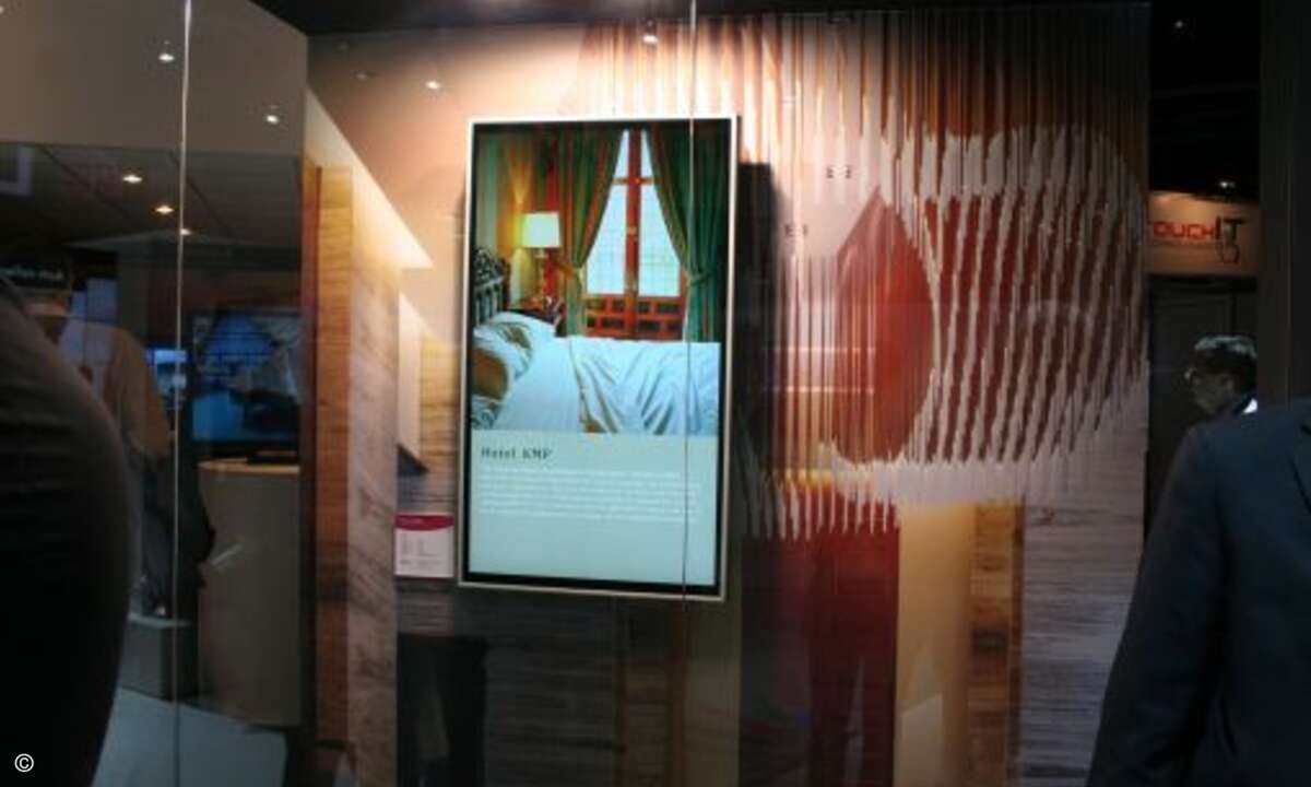 Digital Signage-Lösunge hinter Fensterglas