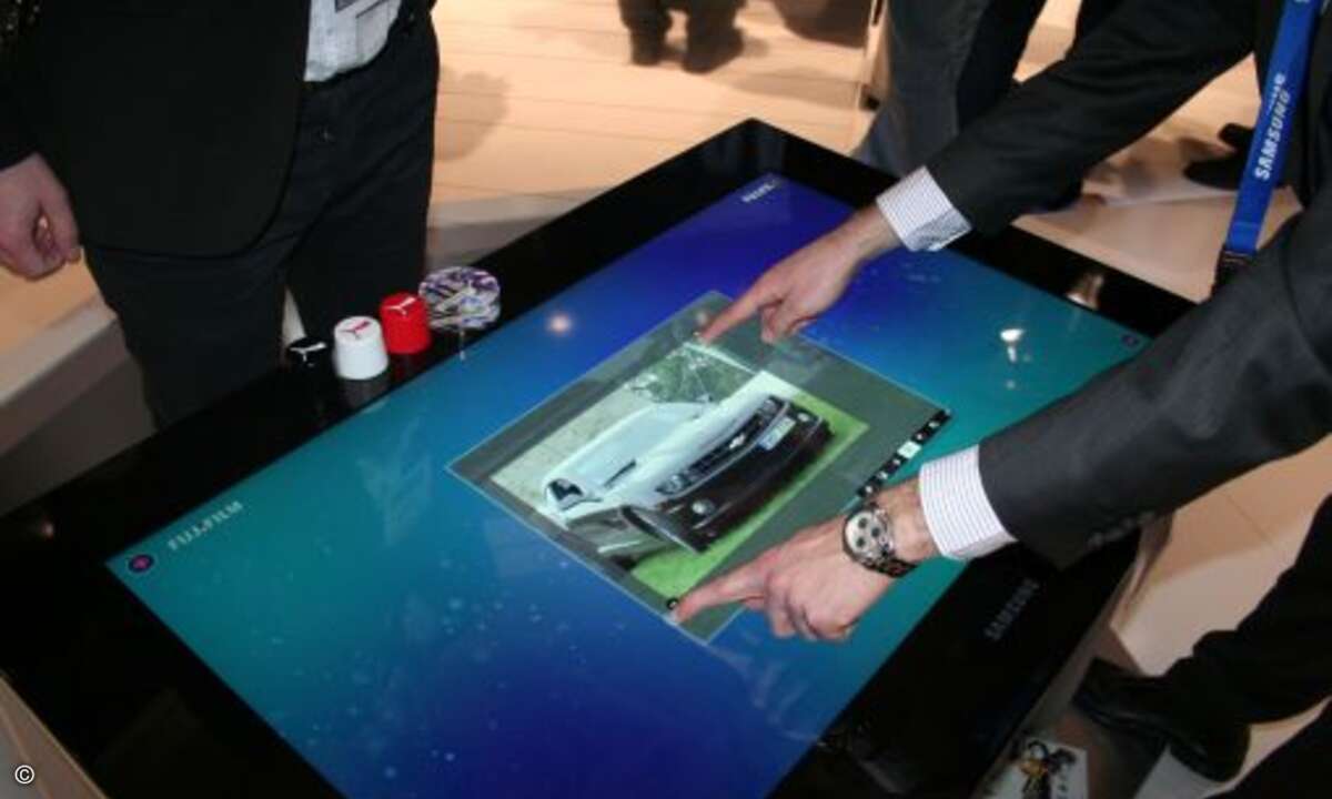 Samsung zeigte die Anwendungsmöglichkeiten anhand verschiedener Apps