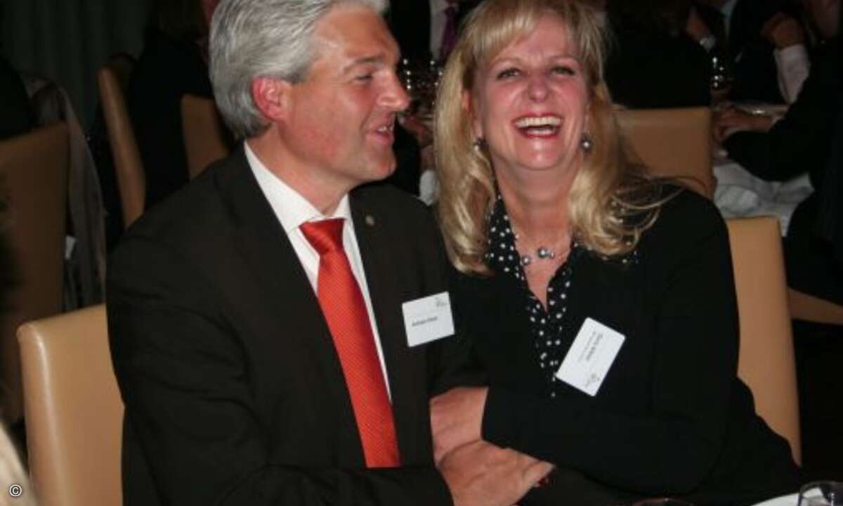 Doris Albiez von IBM und ihr Ehemann verbreiteten gute Laune