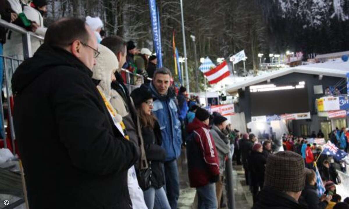 Die besten Plätze auf der Tribüne: ECOMs Kunden und Mitarbeiter genossen Bob‐Atmosphäre