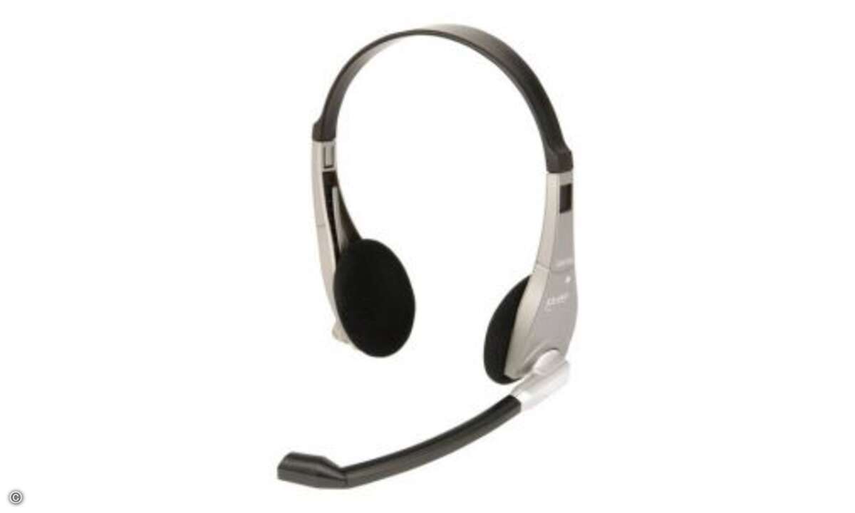 Der Multimedia Stereo-Headset HAMA CS-462 ist als ein kabelgebundenes Stereo-Headset mit Mikrofon geeignet zum Anschluss an PC oder Notebook. Das Mikrofon läßt sich, wenn nicht benötigt, hochklappen. Die angegebenen technischen Werte können sich durc