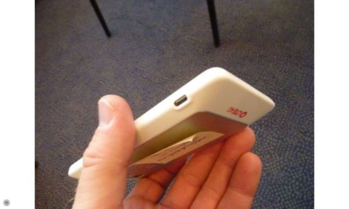 HTC Velocity 4G © connect