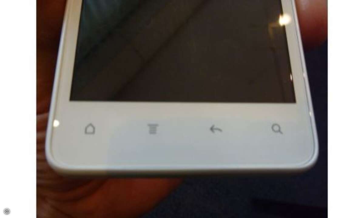 HTC Velocity 4G © connect