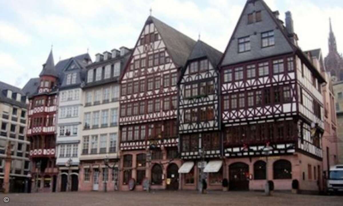 Frankfurter Römerberg: Die deutsche Bankenstadt belegt Platz 10 weltweit. (Foto: Makrodepecher / pixelio.de)