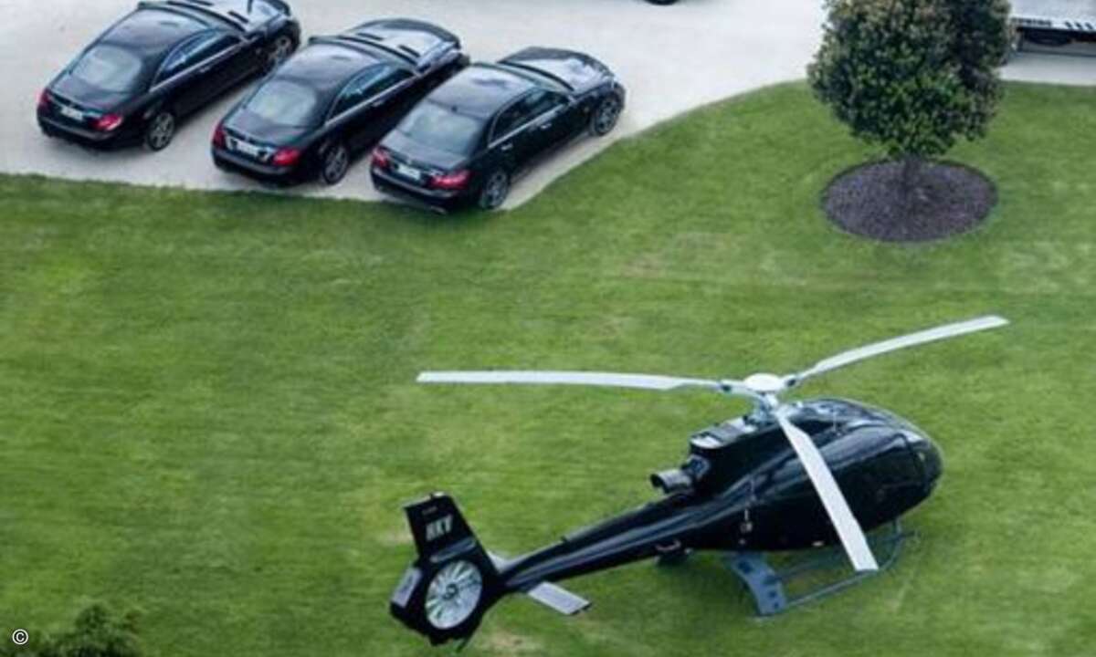 Zwar hat ihm die Polzei seinen Helikopter vorerst noch gelassen - benutzen darf Schmitz ihn allerdings nicht.