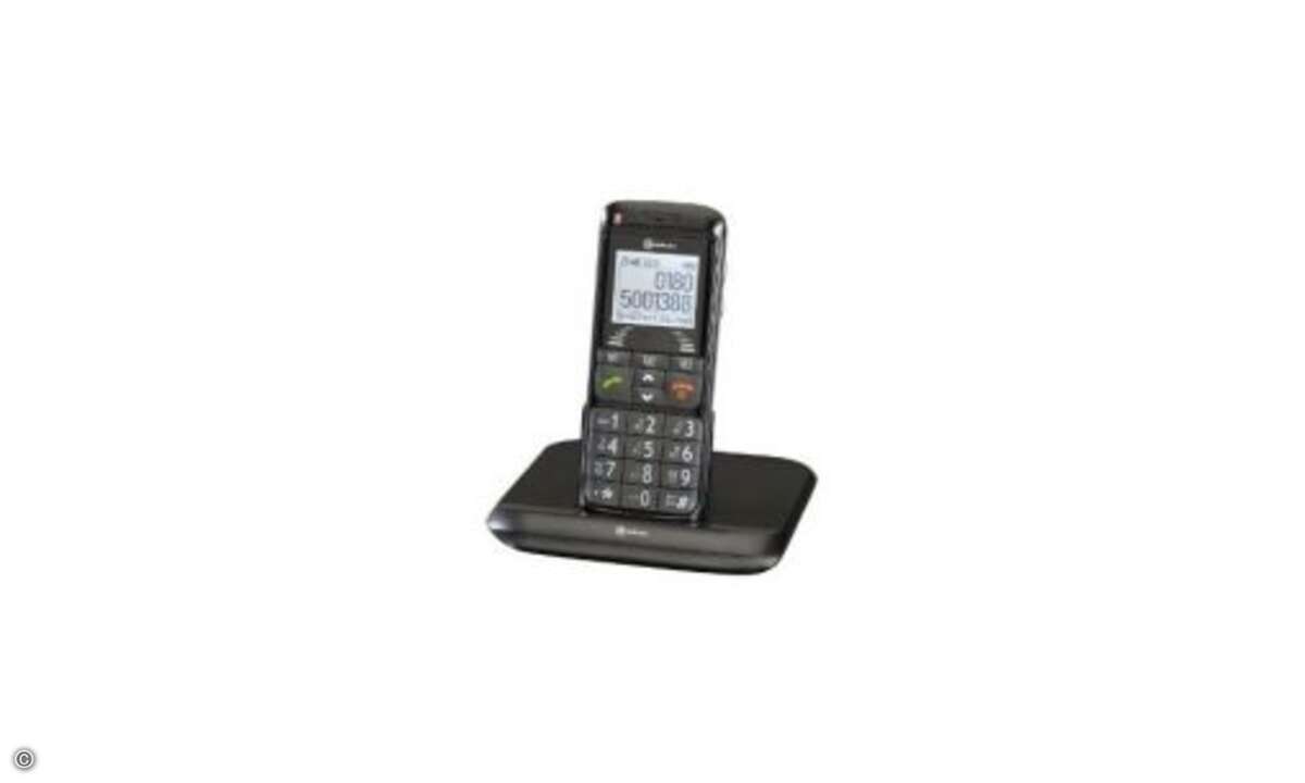 Älter werden wir bekanntlich alle mal und dann ist ein Seniorenhandy mit extra großen Tasten, extra lautem Lautsprecher und großem, kontraststarkem Display sehr nützlich. Das Amplicom PowerTel M5010 hat außerdem eine Notruftaste und ist mit gängigen