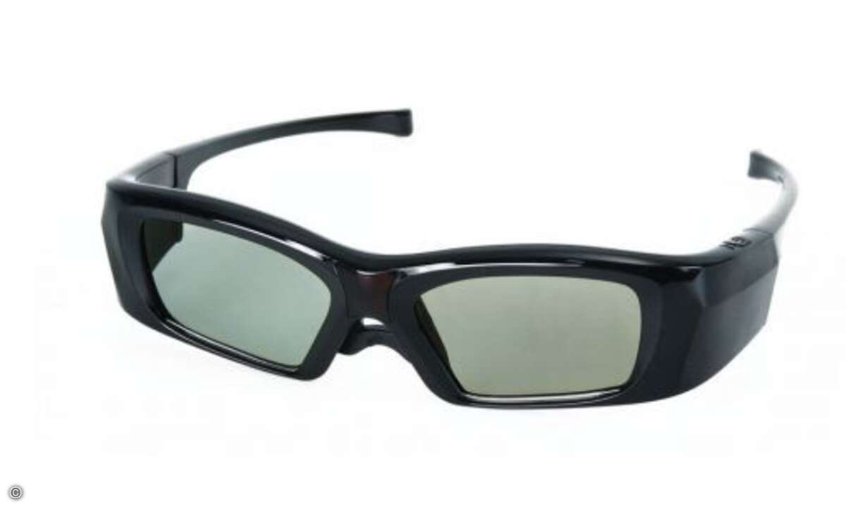 Die 3D-Brille wird infrarot getaktet und ist über USB aufladbar.
© Hersteller/Archiv