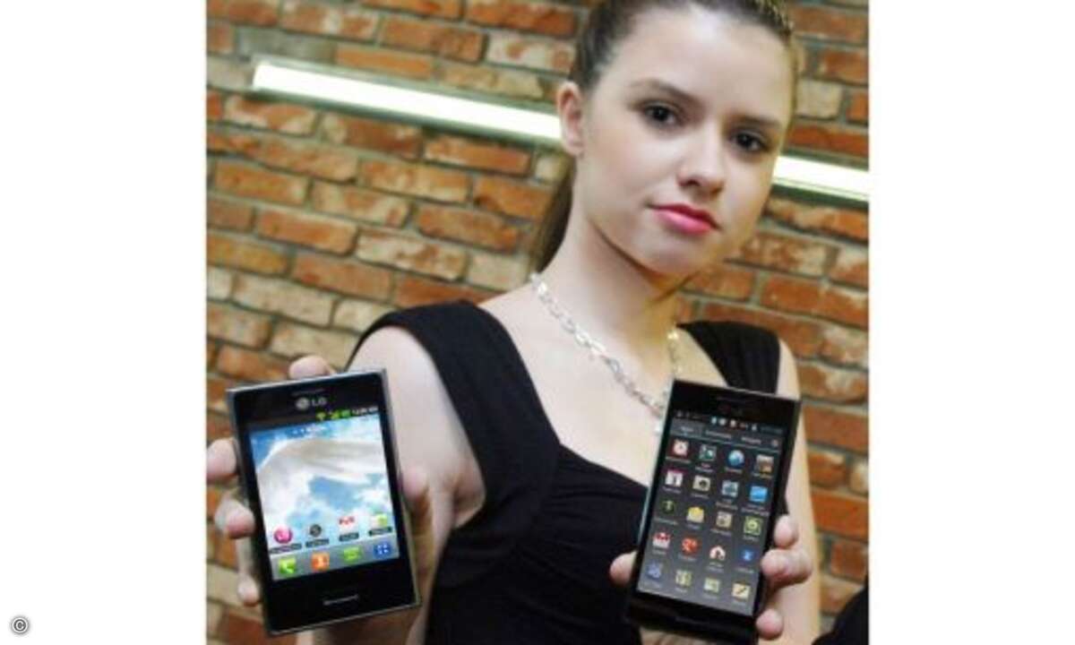 Für einen vernünftigen Smartphone-Betrieb ist alles Nötige vorhanden: HSDPA, Wlan und GPS. Der Upload-Beschleuniger HSUPA fehlt beiden Geräten.
© LG