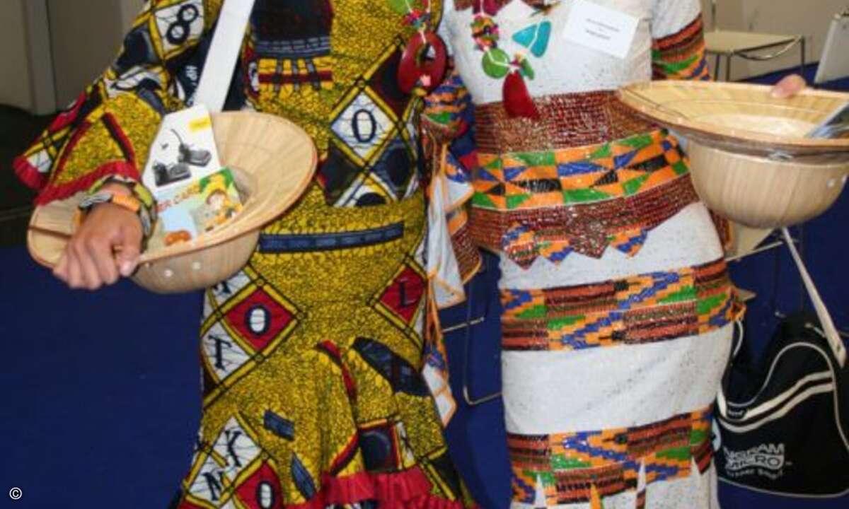 Diese beiden Damen orientierten sich eher am Chic Mittelamerikas. Foto: Computer Reseller News