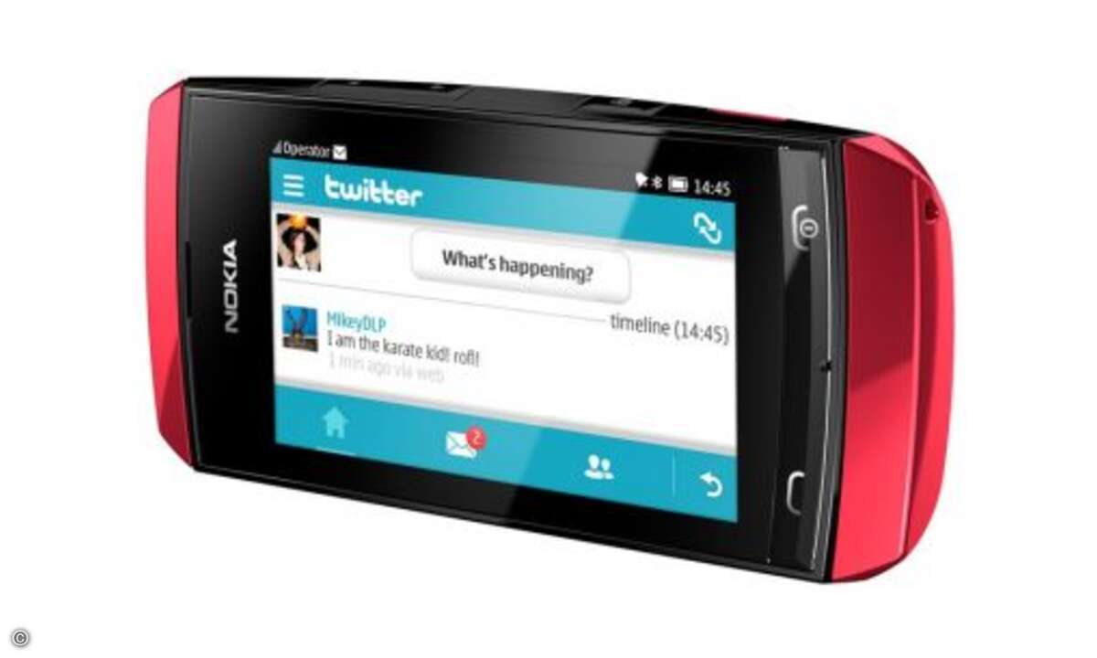 Nokia Asha 306: Ein Schnellzugriff auf soziale Netze ist auch integriert © Nokia