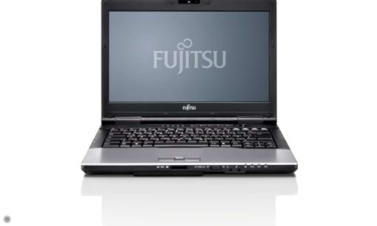 Fujitsu Lifebook E782