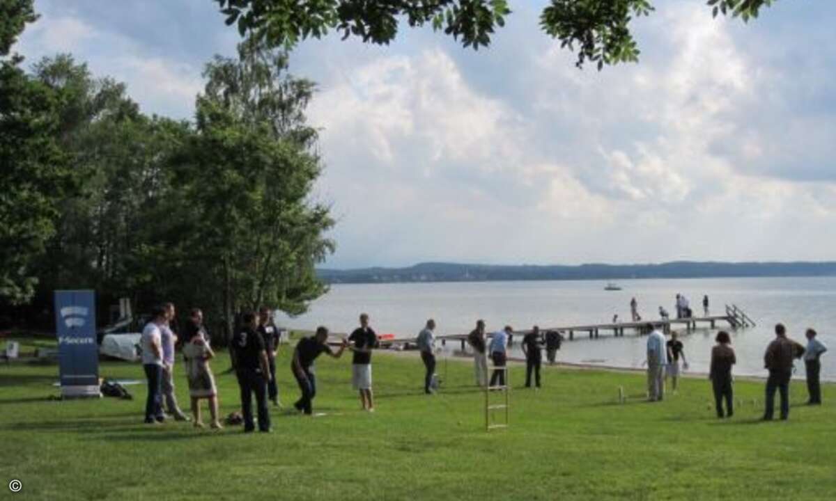 Der Starnberger See ist eine würdige Kulisse für ein Mittsommernachtsfest