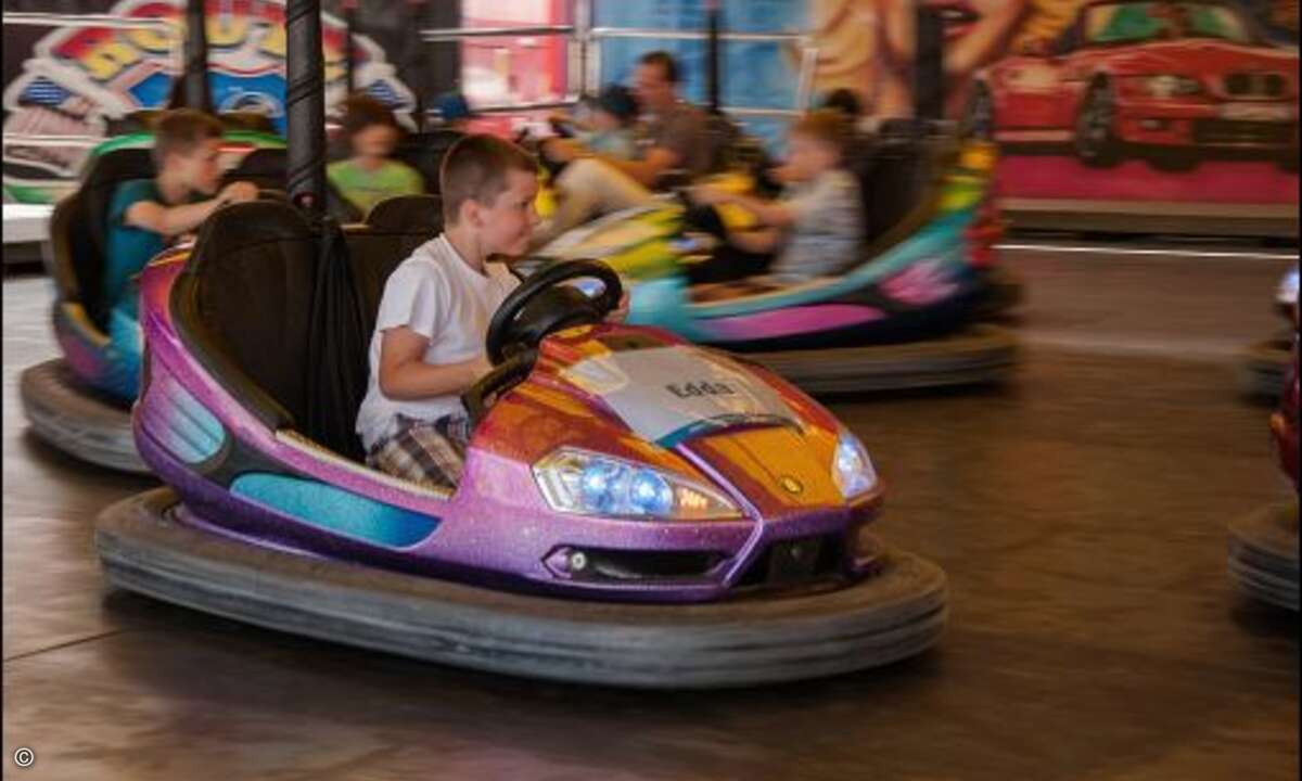 ...oder Autoscooter fahren.