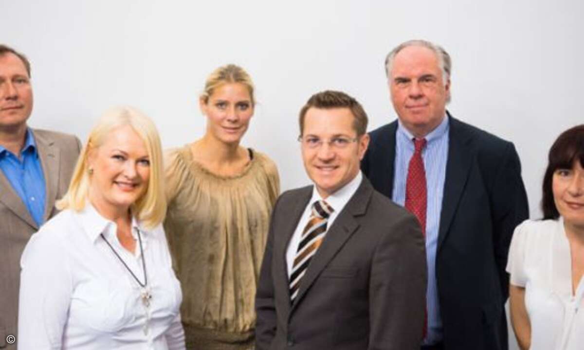 Die Mediaberatung der CRN steht Ihnen immer mit Rat und Tat zur Seite, nicht nur, wenn es um die Planung Ihrer Crossmedia-Kampagne geht. (© WEKA-FACHMEDIEN)