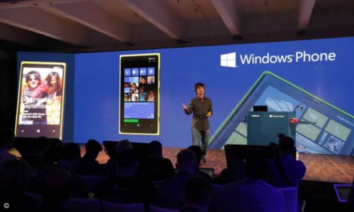 Joe Belfiore stellte die einzelnen WP8-Features vor, © Nokia/Microsoft