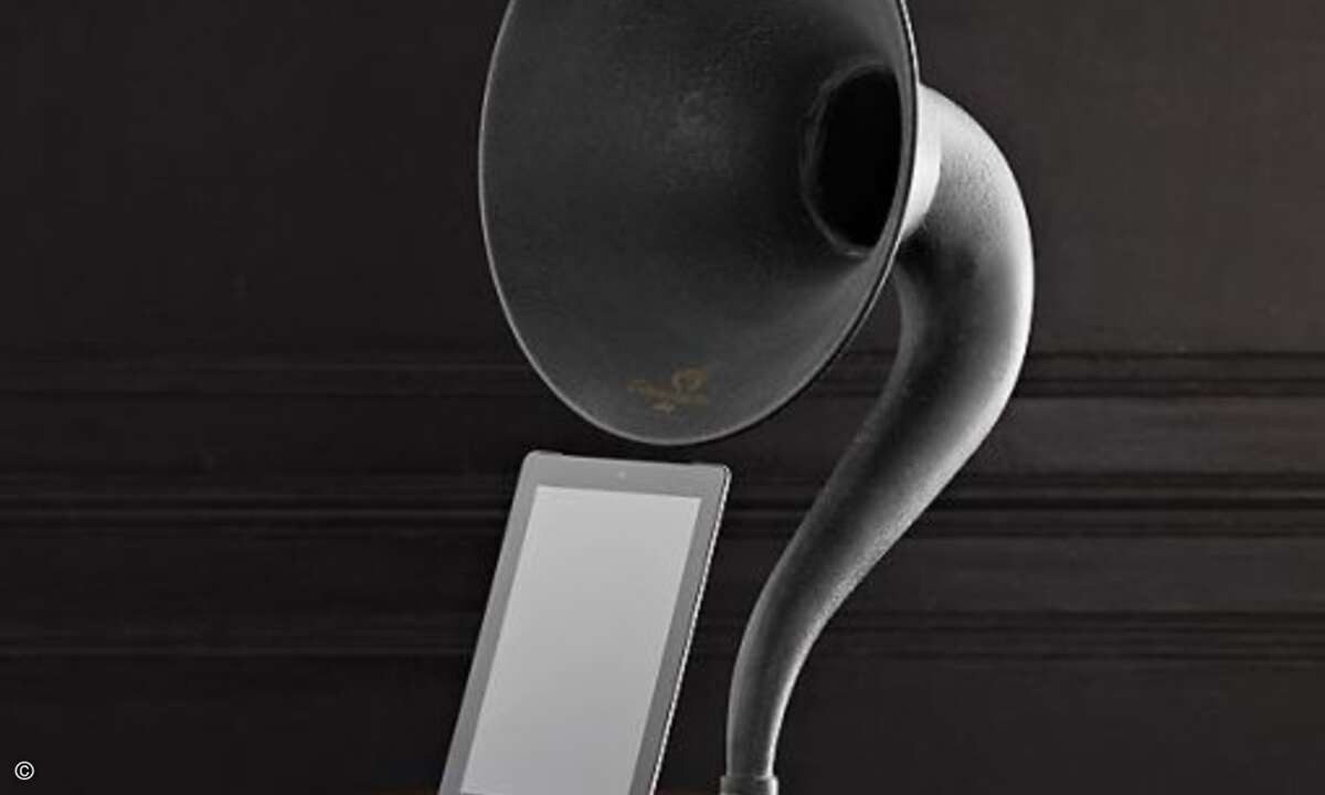www.restorationhardware.com/