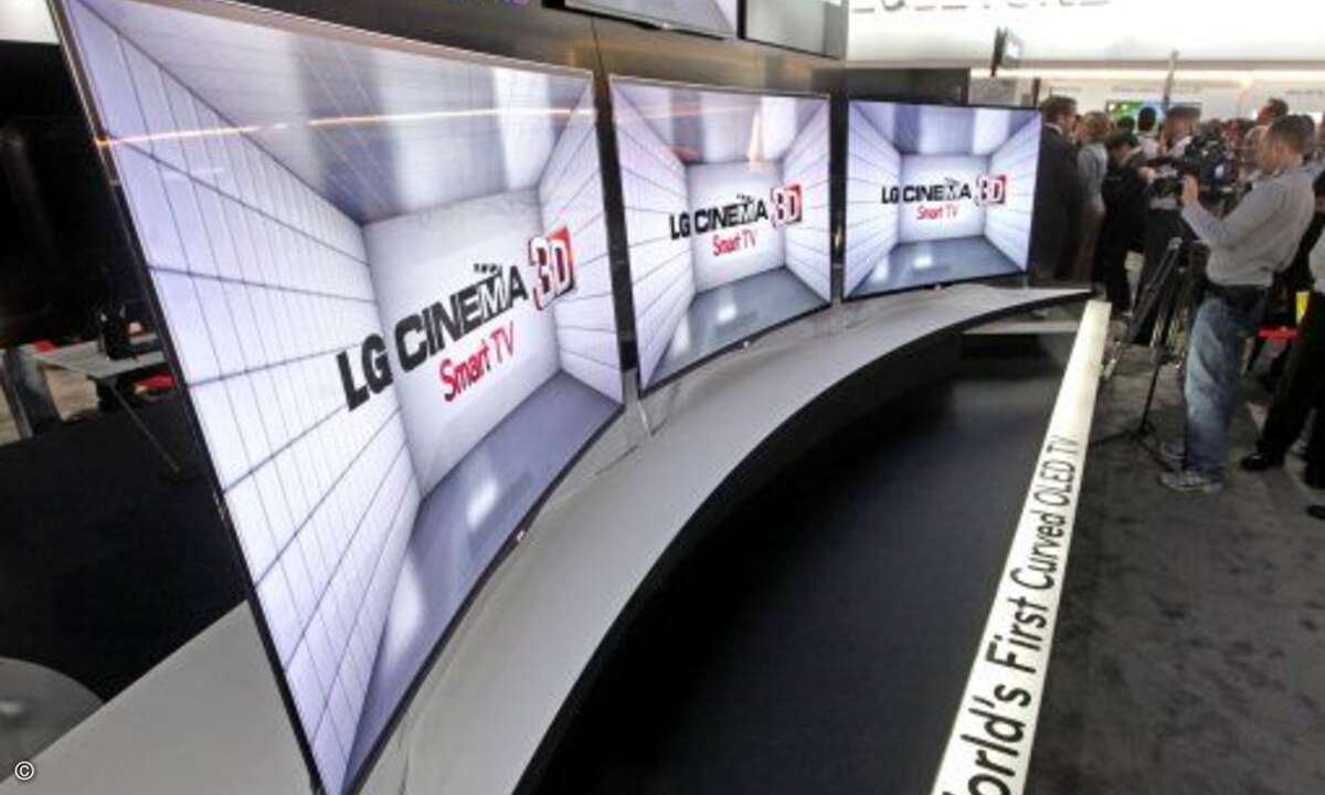 Auch LG hatte kurvige OLED-TVs im Angebot (Bild: LG)