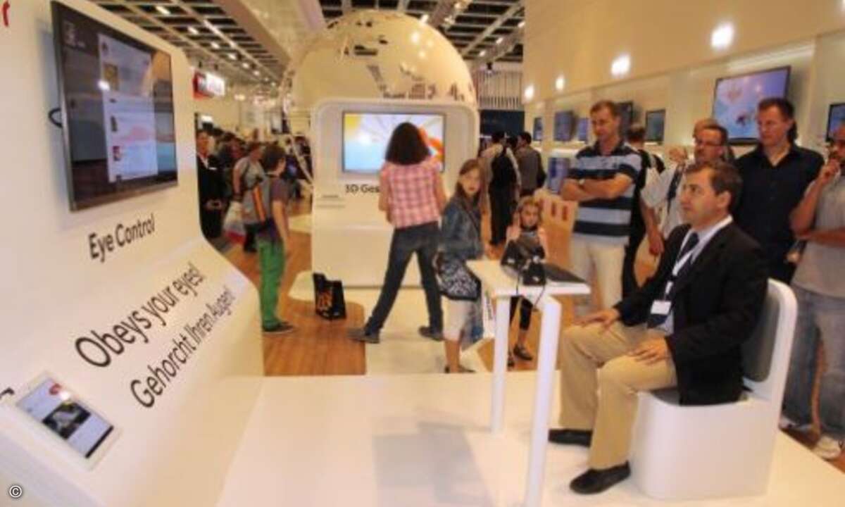 Ein Trend bei TV-Geräten: Bedienung per Augen- oder Bewegungssteuerung wie hier am Stand von Haier (Bild. CES)