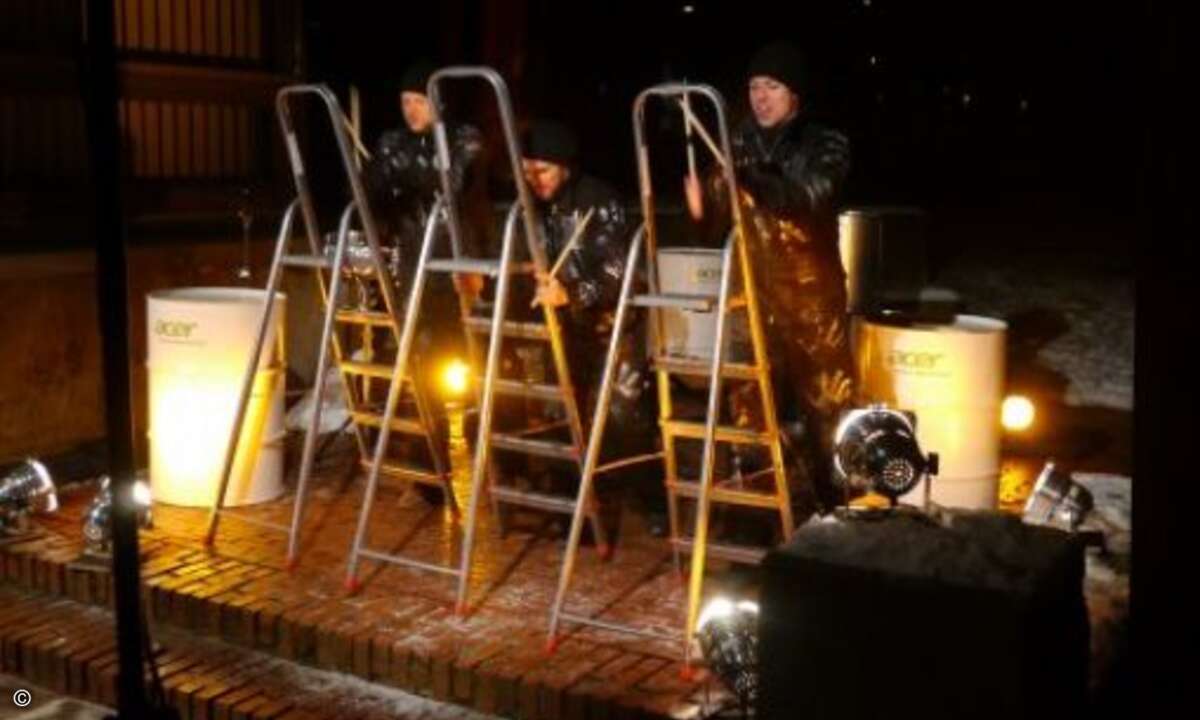 Stomp im Pott – hier werden Fässer und Metalleitern zu Percussion-Instrumenten umfunktioniert (Bild: CRN)