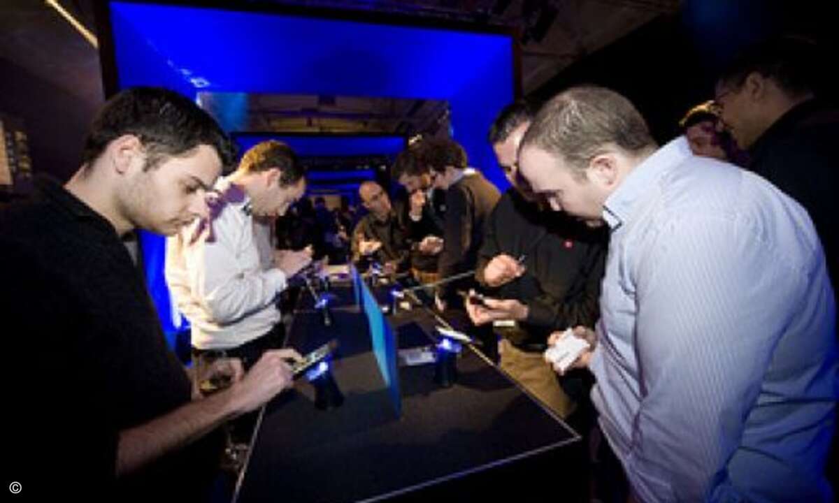 Bei Launch Events in mehreren Metropolen weltweit konnten die neuen Blackberry 10-Smartphones ausprobiert werden (Bild: Blackberry)