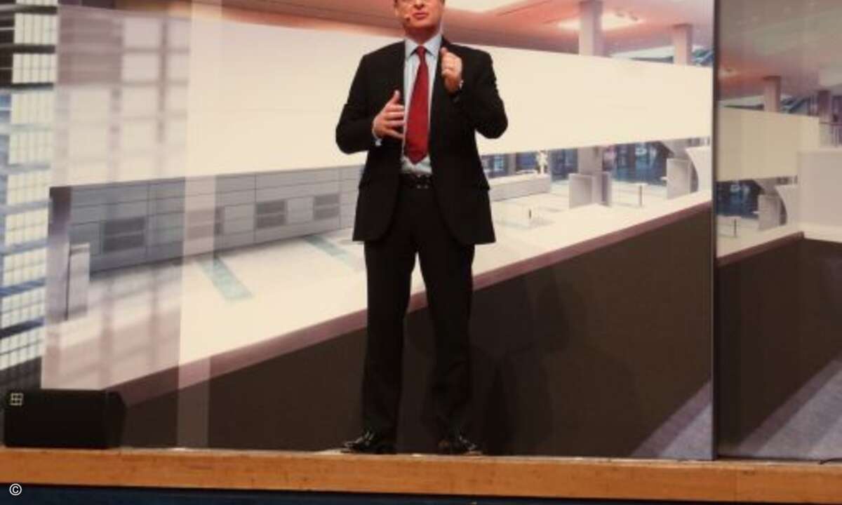 IBMs Vice President Europe, David Kay, war ebenfalls nach Mannheim gekommen und entschuldigte sich gut gelaunt für seinen britischen Akzent. (Bild: Lars Bube / CRN)