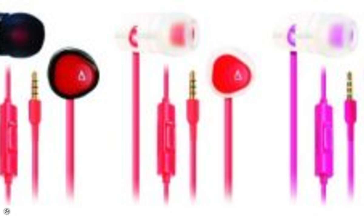 Creative läutet mit seinen neuesten In Ears »MA 200« den Frühling ein: Die Ohrhörer gibt es in fünf fröhlichen Farben für 29,99 Euro (UVP). (Bild: Creative)