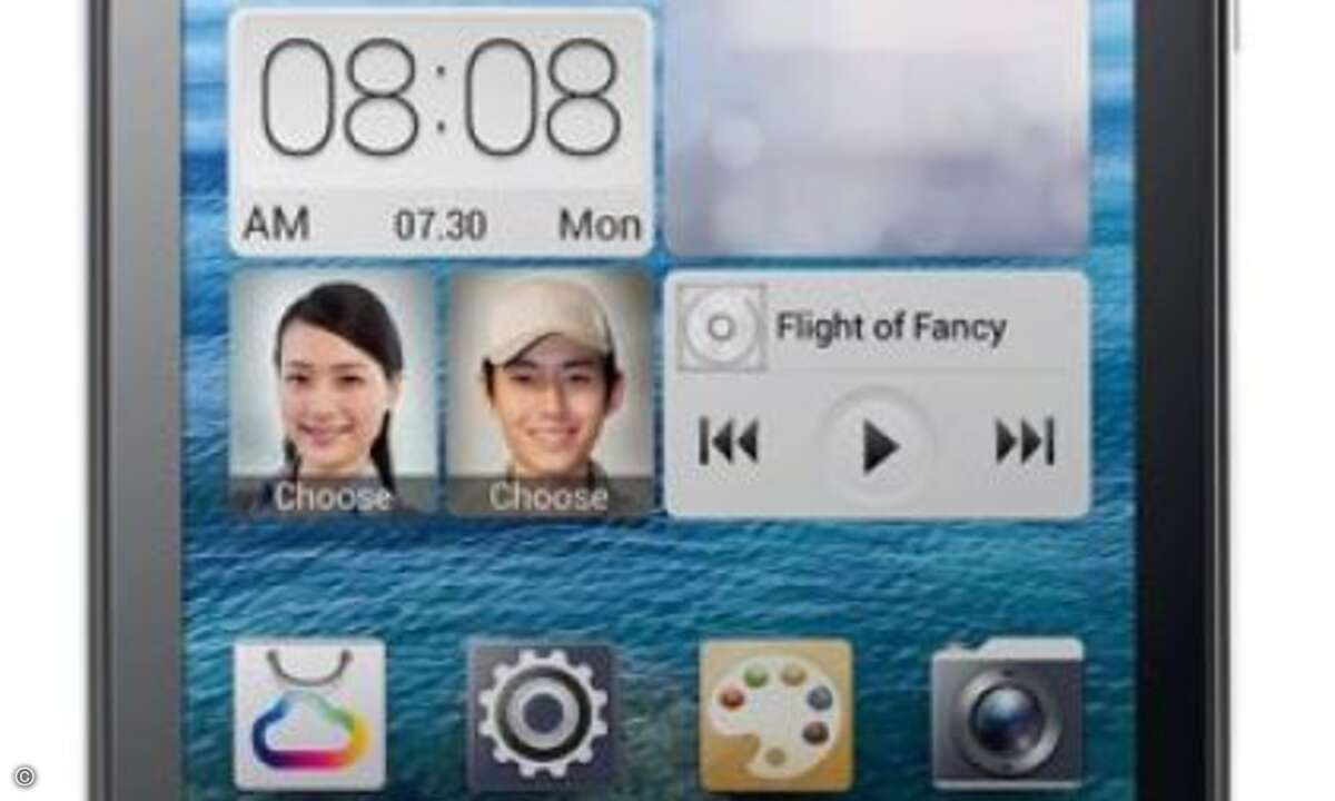 Huawei Ascend Y300: Im Test Huawei überzeugt das Ascend Y300 mit 4-Zoll-Display als 150-Euro-Handy mit einem sehr guten Preis-Leistungs-Verhältnis. Markstart ist am 2. April, das Ascend Y300 gibt es dann in Schwarz und Weiß. (Bild: Huawei)
