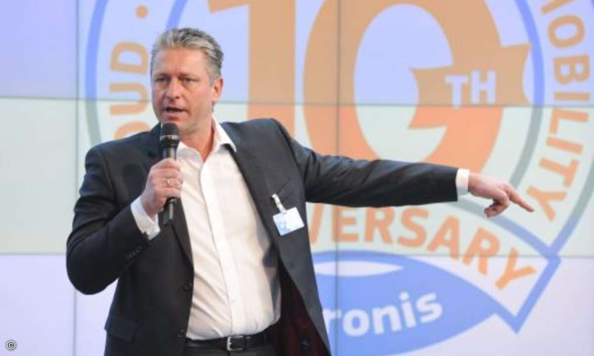 Alex Fürst, DACH- und Osteuropachef von Acronis, eröffnet die Jubiläumsfeier