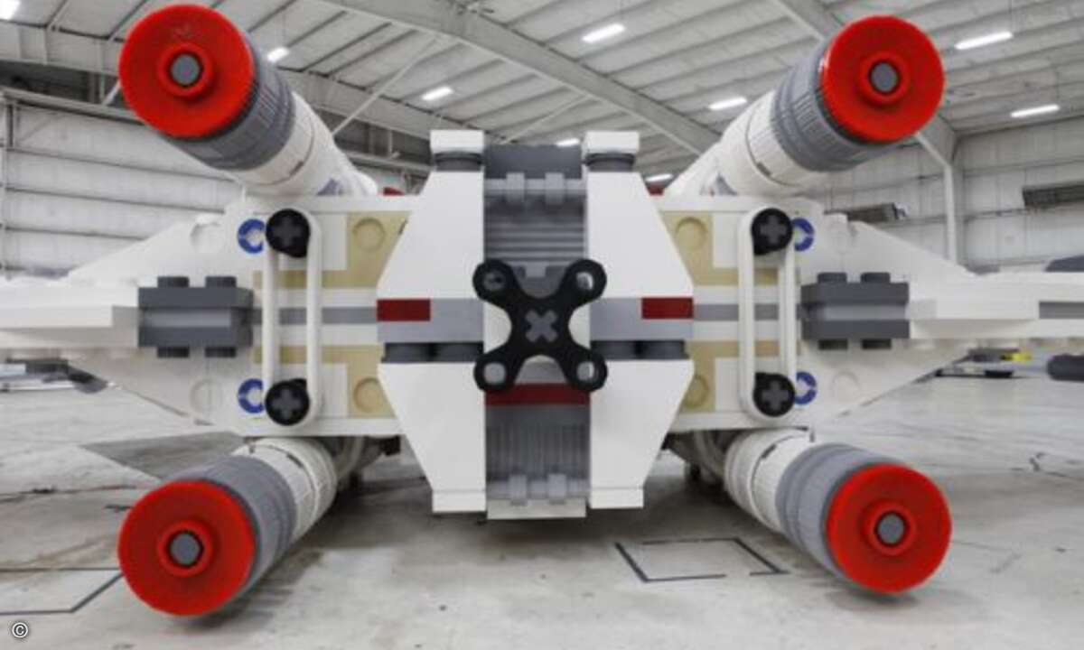Vier triebwerke für ein Halleluja. (Bild: Lego)