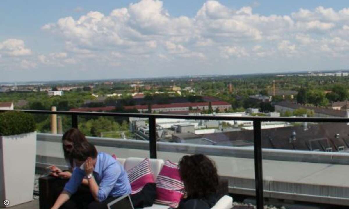 Mit Panorama-Blick über die Dächer Münchens (Bild: Exclusive Networks)