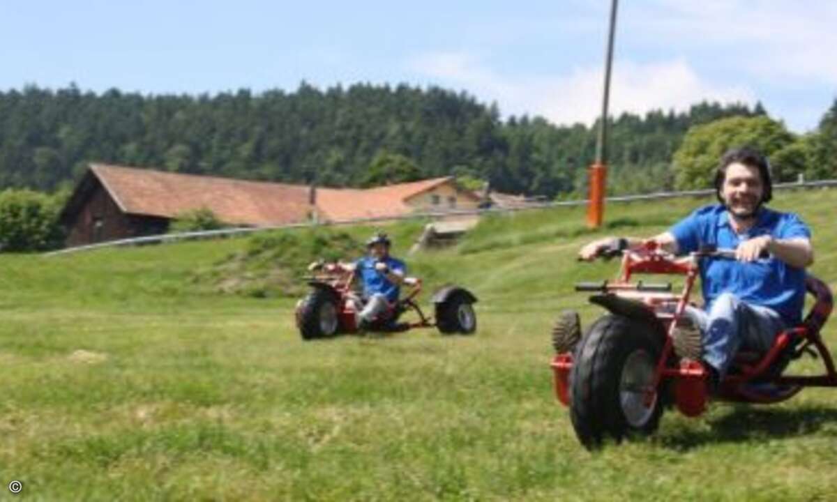 Ganz schön schnell: Volker Rühlicke und Michael Glück messen sich im Downhill-Fahren