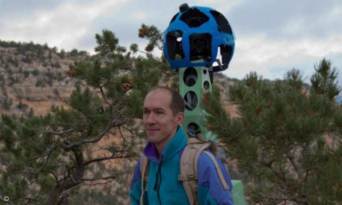 Der Google-Trekker für Street View-Aufnahmen wiegt rund 18 Kilo und verfügt über 15 Kameras. (Foto: Google)