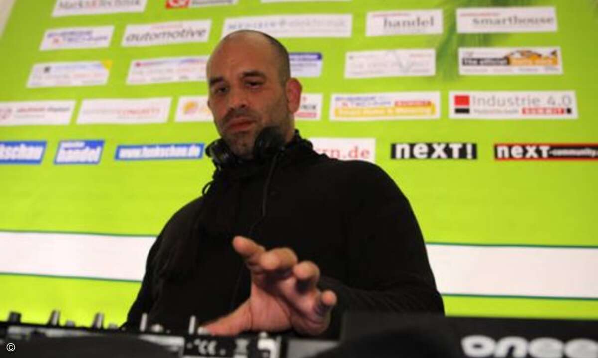Die Manager aus der ITK- und Elektronik-Branche waren eine »leichte Beute« für den DJ (Foto: WEKA)
